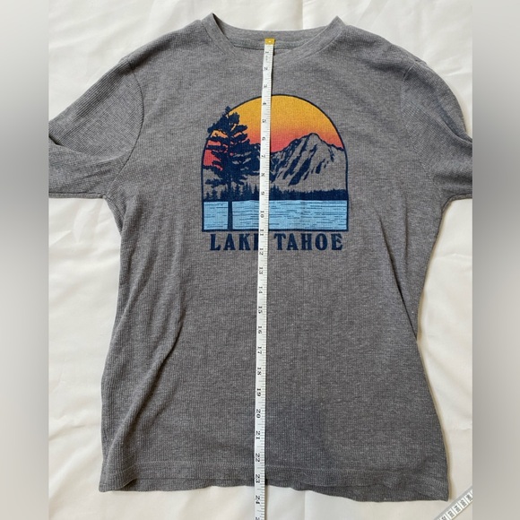 Lake Tahoe Retro Sunset Sunrise Long Sleeve Thermal T-Shirt Old Navy size small - Picture 5 of 6